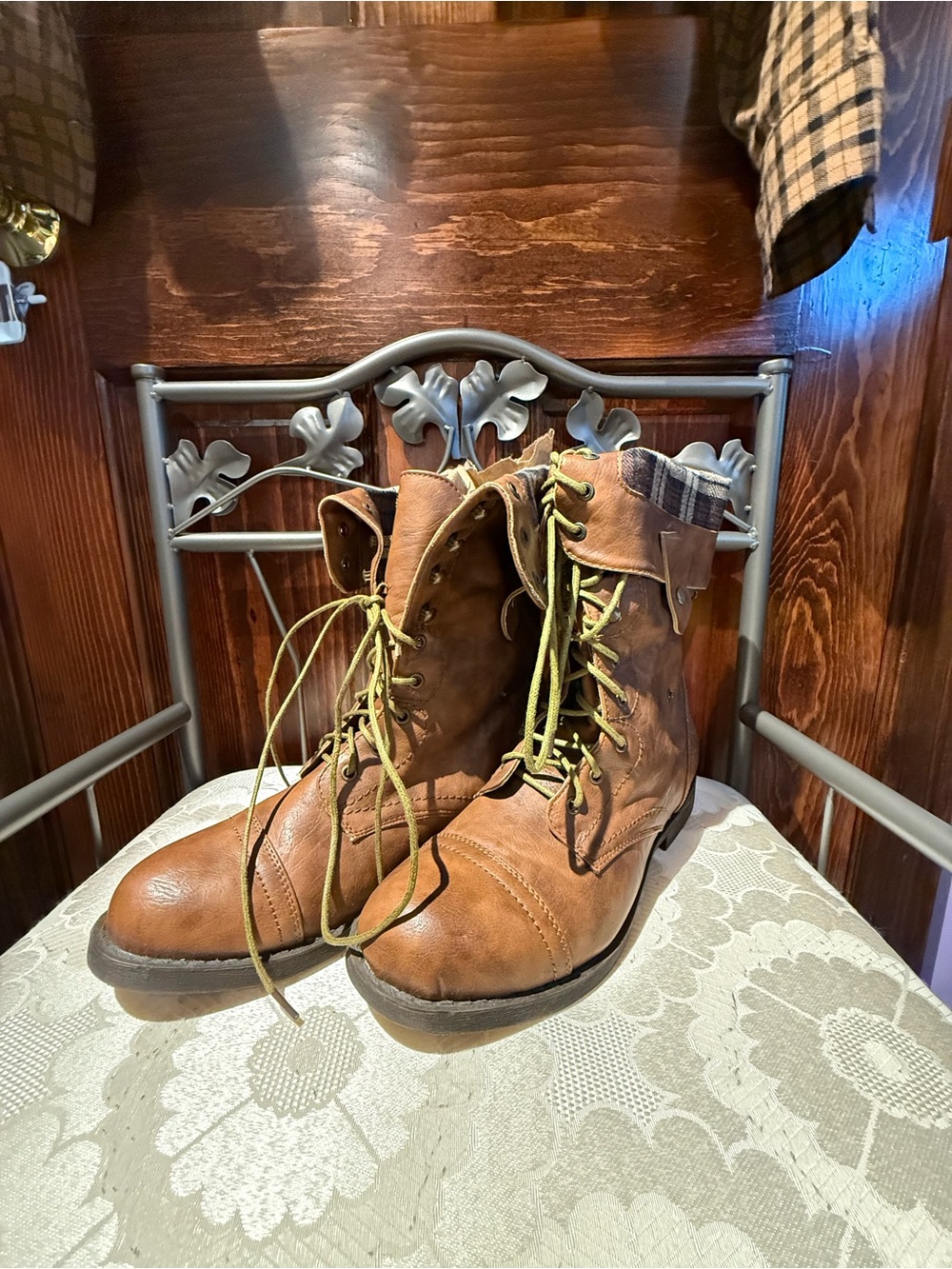 Women's Brown Lace-Up Leather Boots with Contrast Laces